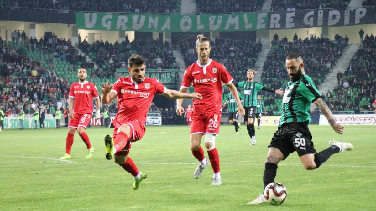 Sakaryaspor Evinde 1-0 Kazanarak Avantaj Yakaladı